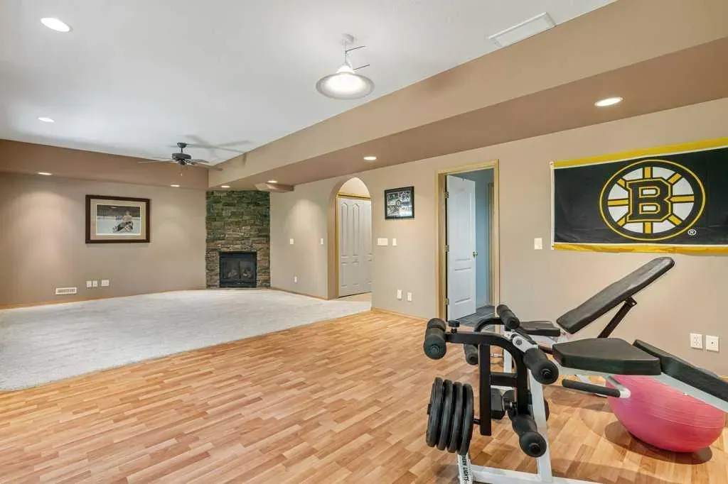 52 Bow Ridge Crescent