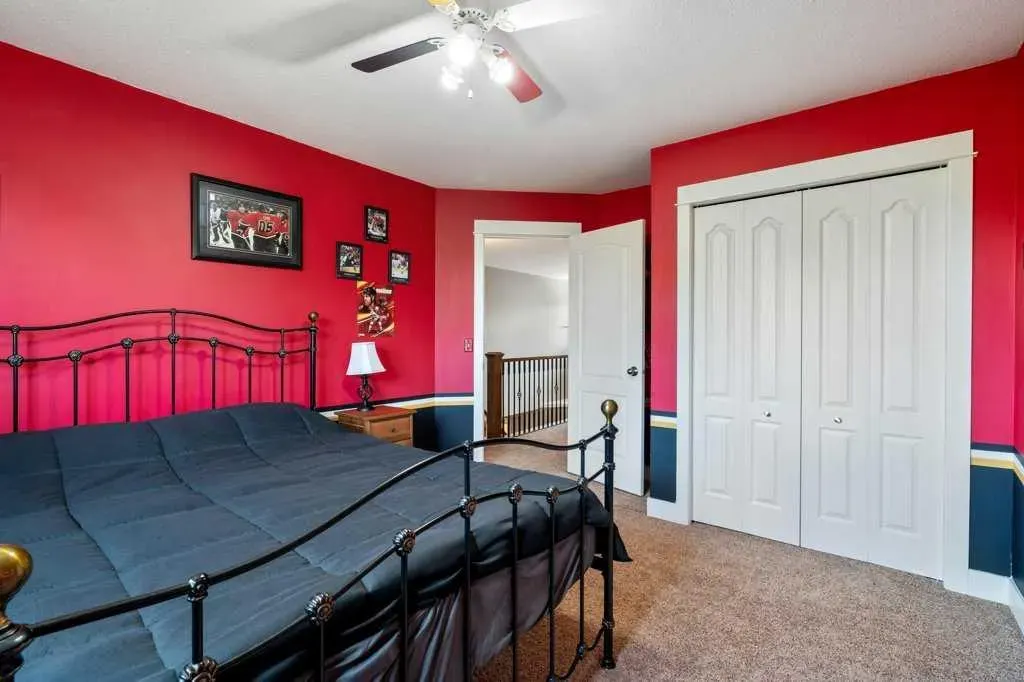 52 Bow Ridge Crescent