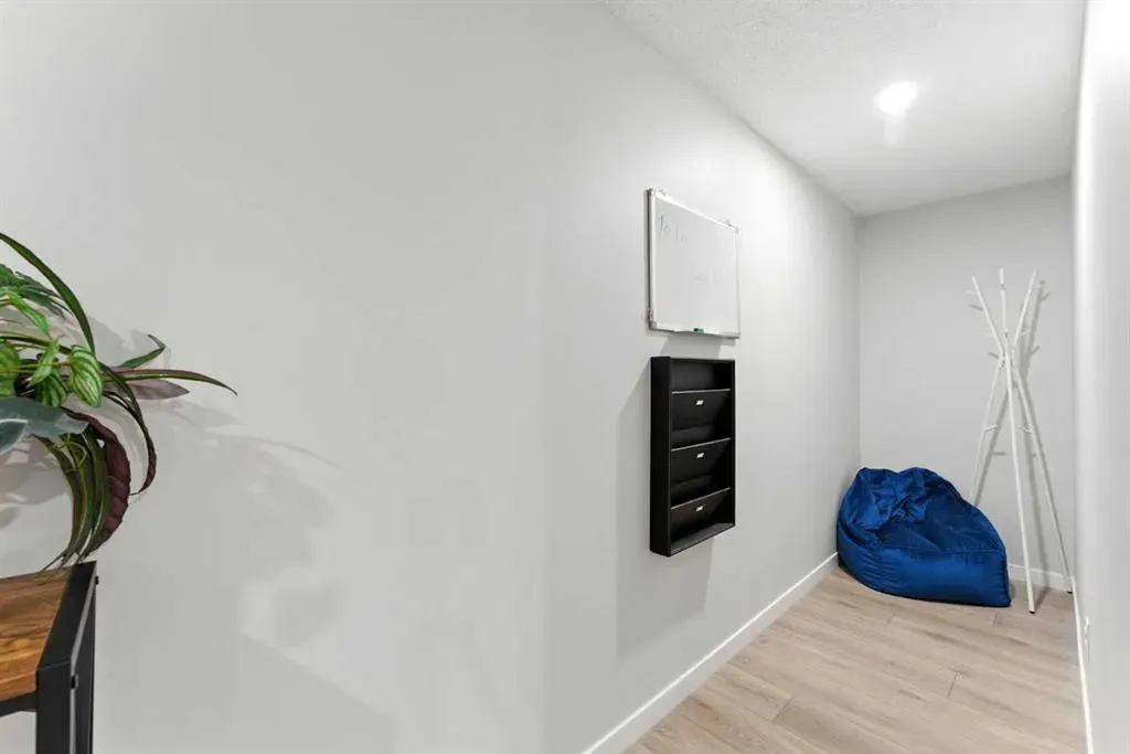 250 Fireside View, #1004