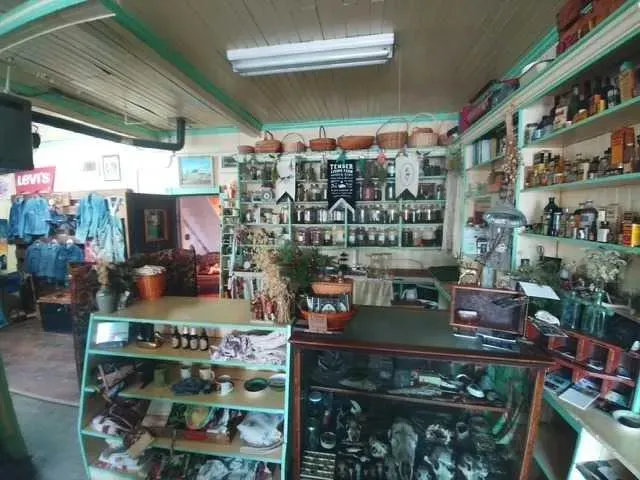 206 Government Road S