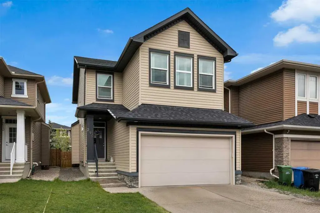 209 Evanspark Gardens NW