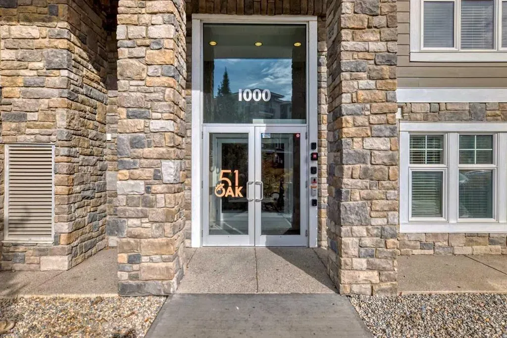 11 Mahogany Row SE, #1113