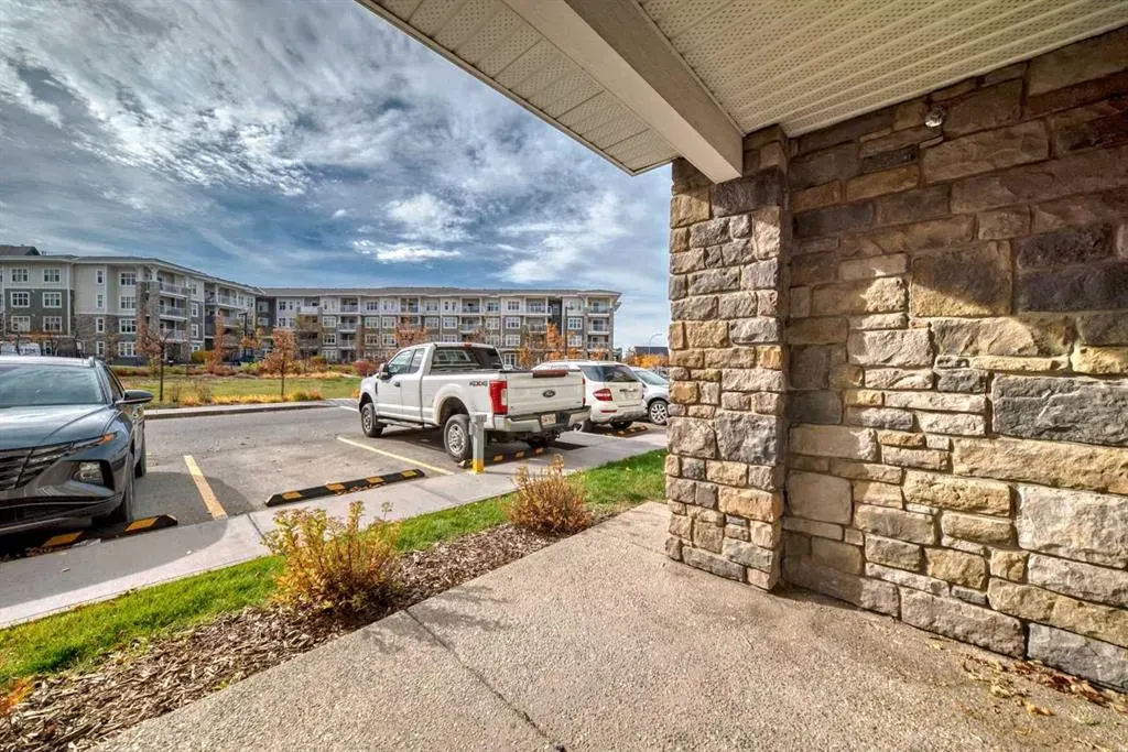 11 Mahogany Row SE, #1113