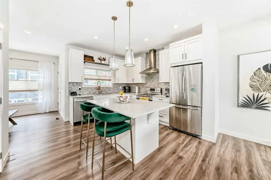 355 Nolancrest Heights NW, #903