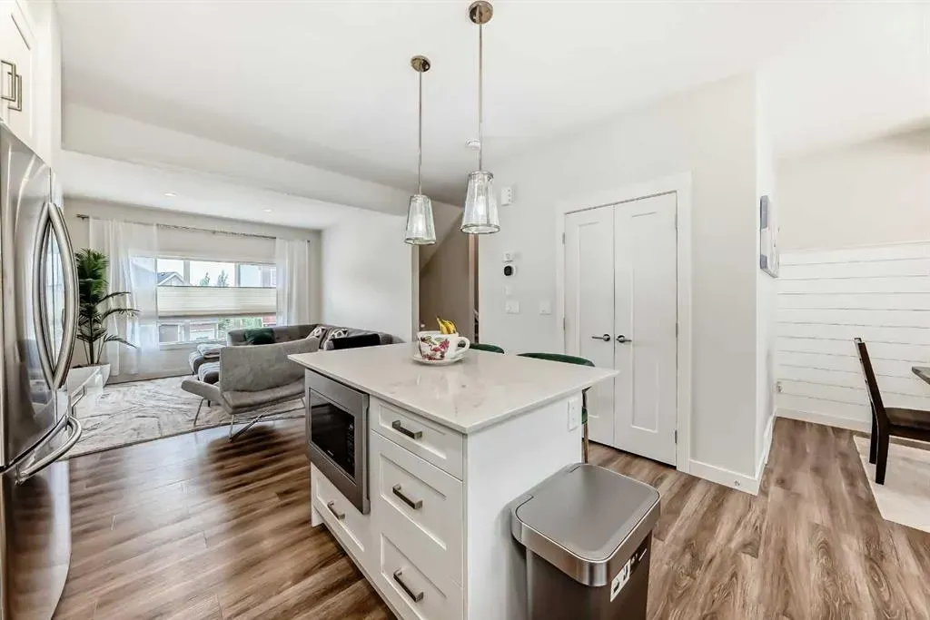 355 Nolancrest Heights NW, #903