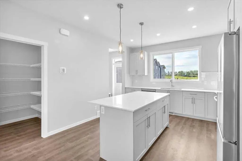 74 Wedderburn Drive