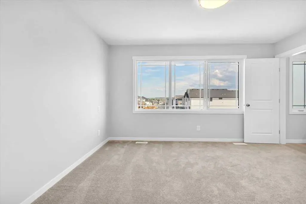 74 Wedderburn Drive