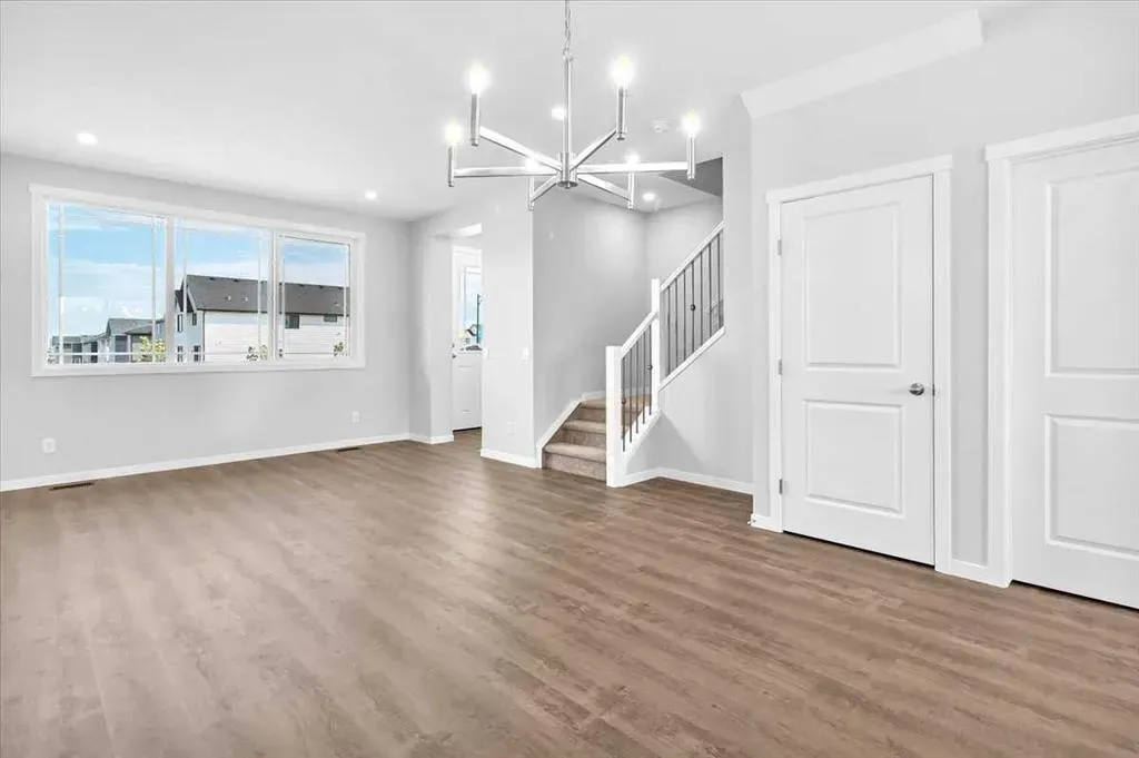 74 Wedderburn Drive