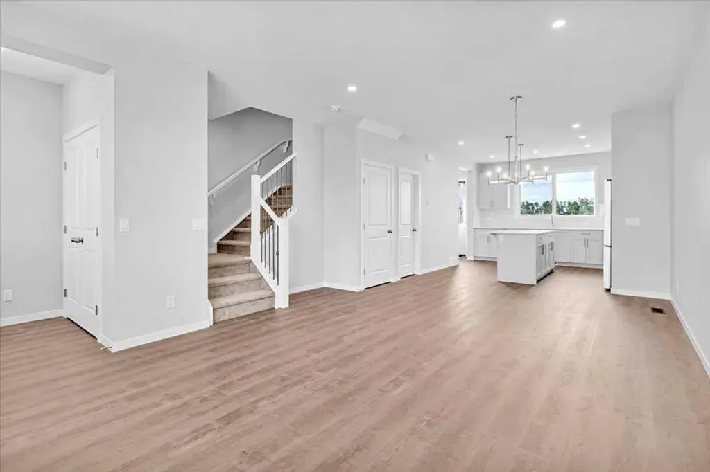 74 Wedderburn Drive