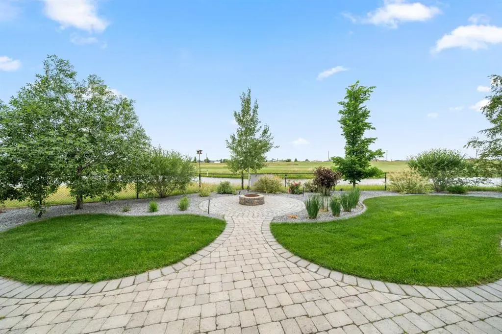 244 Boulder Creek Crescent SE