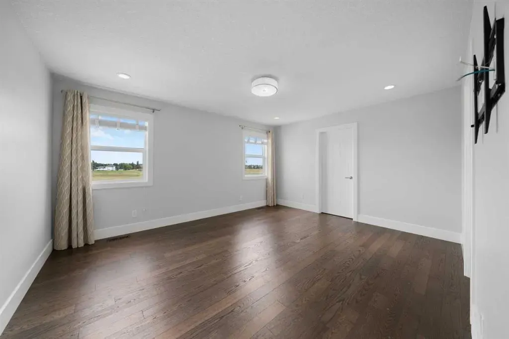 244 Boulder Creek Crescent SE