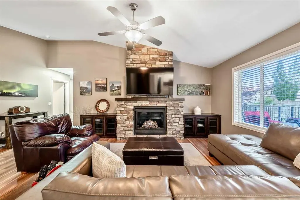 109 McDougall Place NW