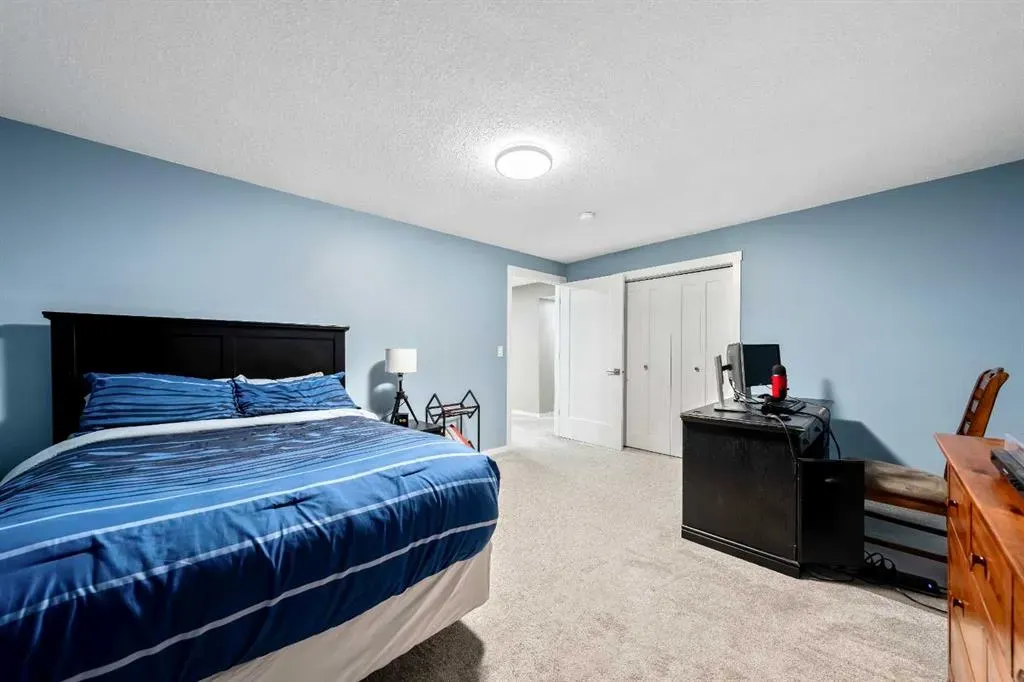 109 McDougall Place NW