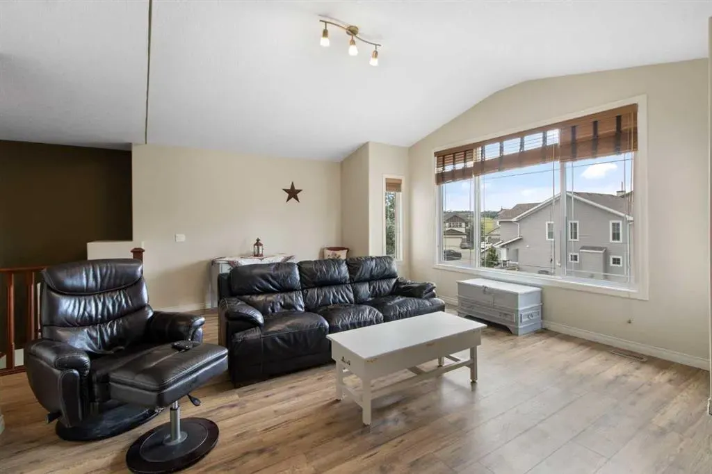 46 Westmount Circle