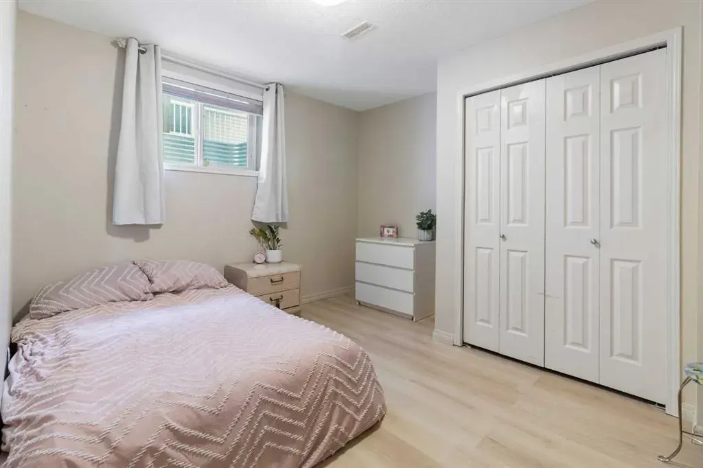 46 Westmount Circle