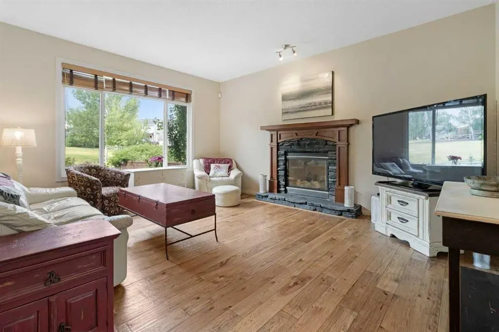 46 Westmount Circle