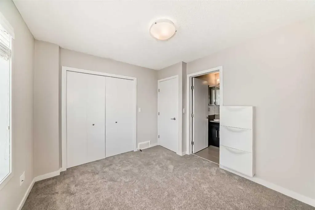 1115 Evansridge Common NW