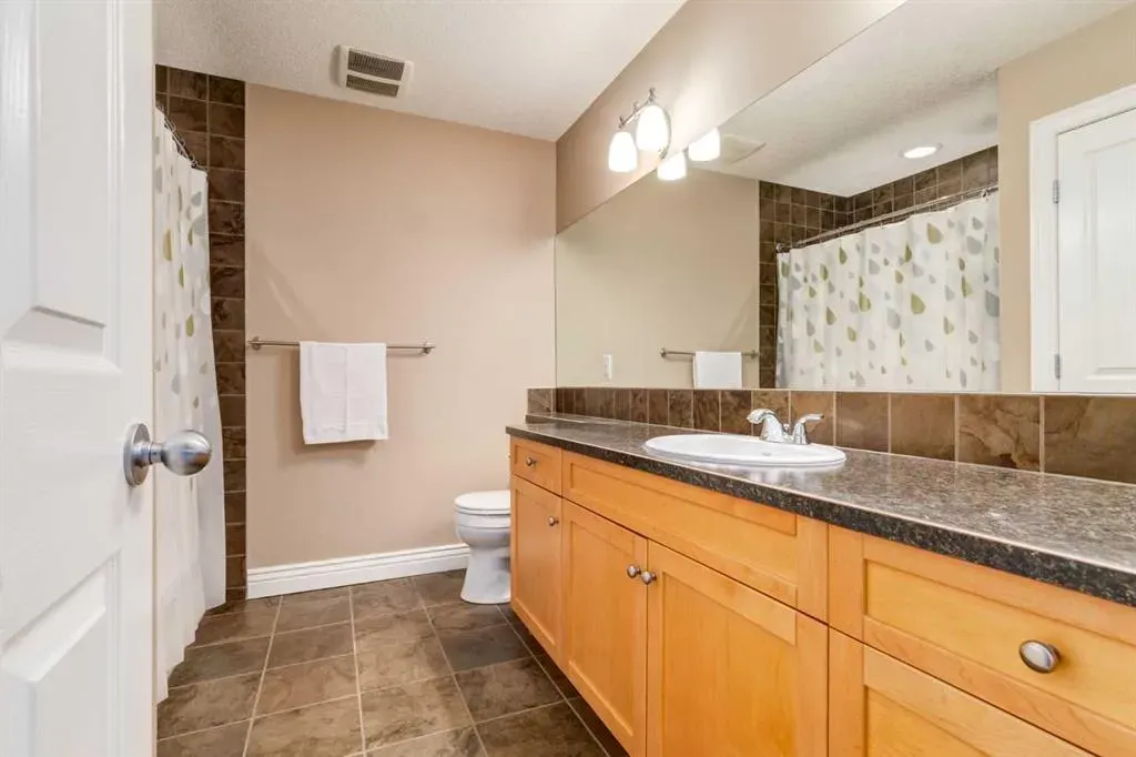 207 Tuscany Glen Park NW