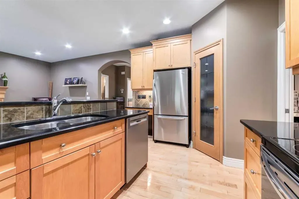 207 Tuscany Glen Park NW