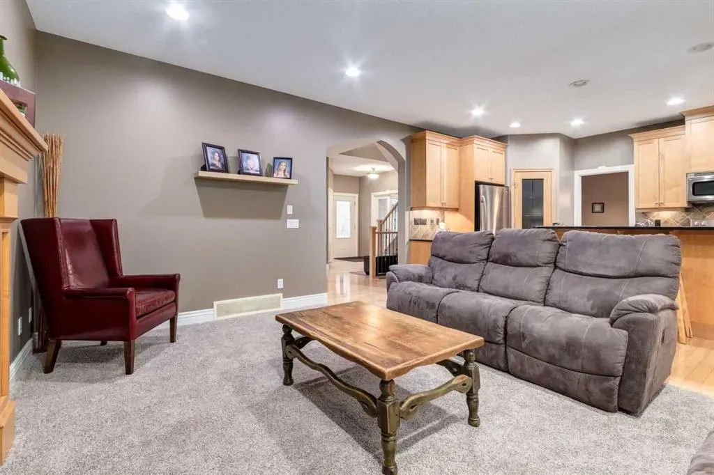 207 Tuscany Glen Park NW