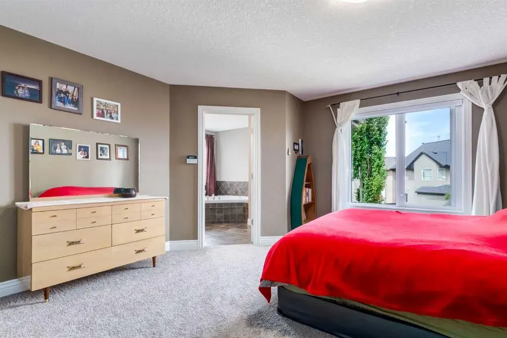 207 Tuscany Glen Park NW