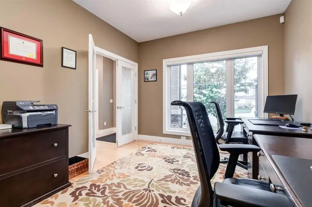 207 Tuscany Glen Park NW