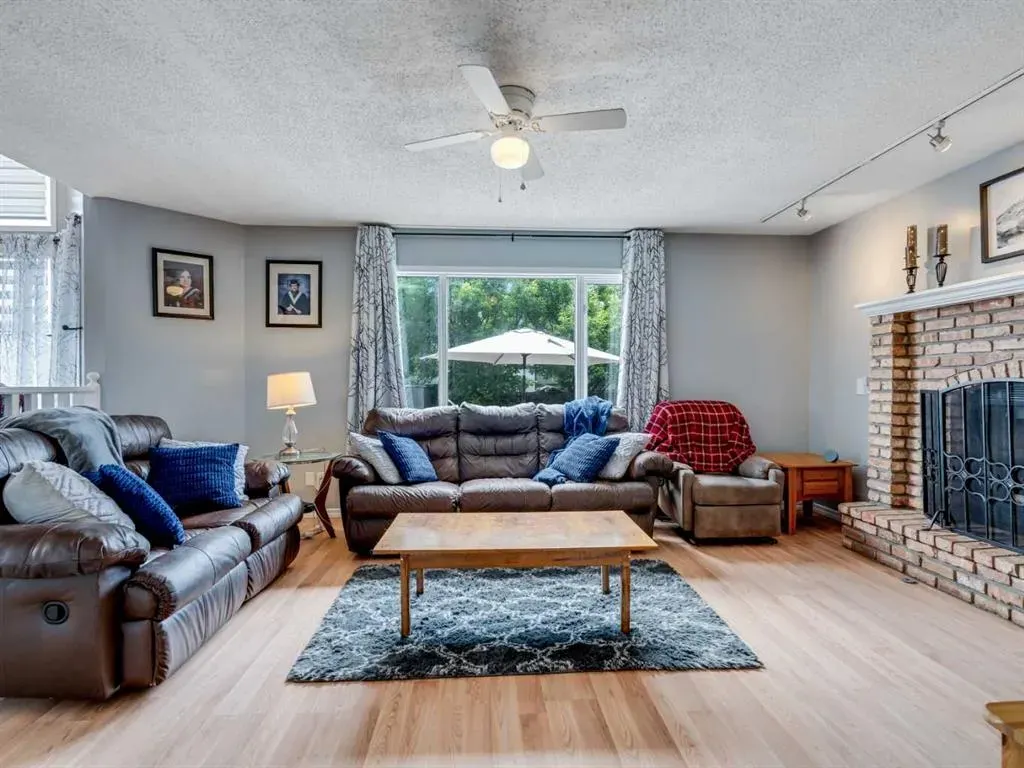 9 Hunters Mews