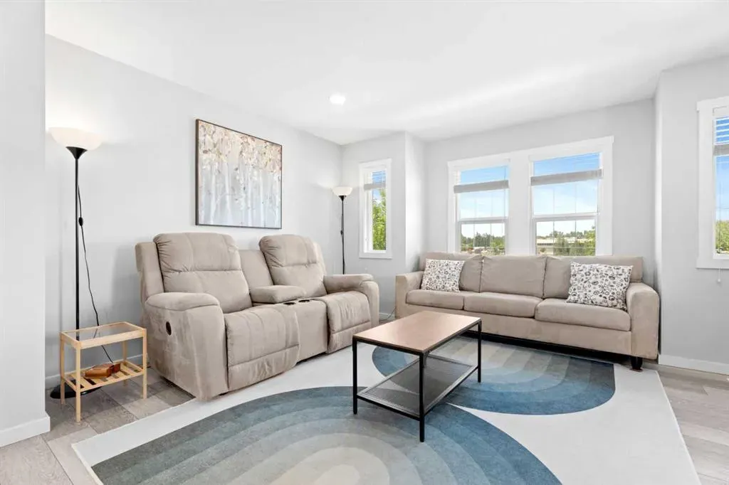 1407 3 Street SE, #17
