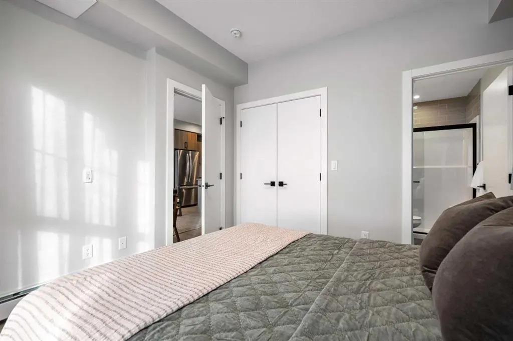 100 Banister Drive, #4102