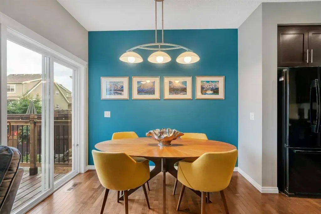 13 Mahogany View SE