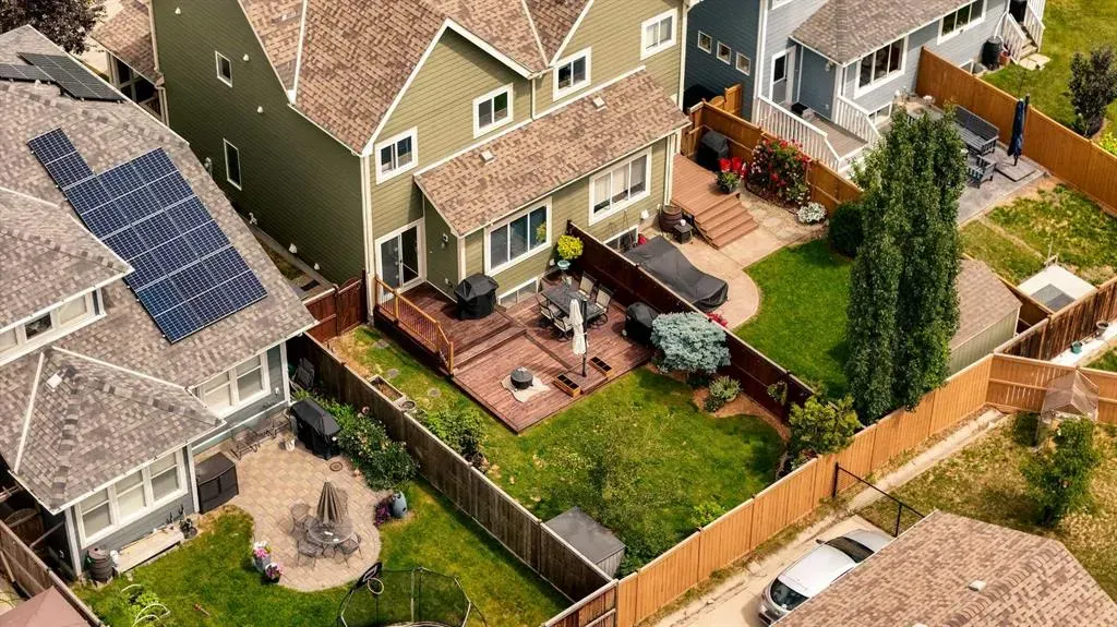 13 Mahogany View SE