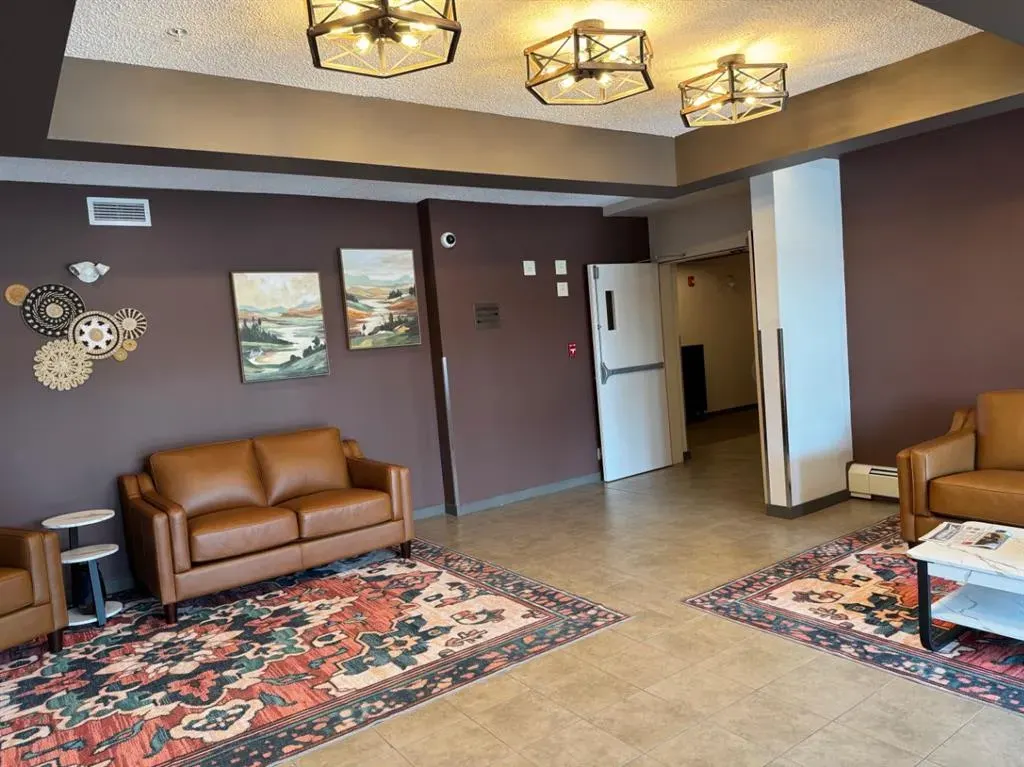 207 Sunset Drive, #225