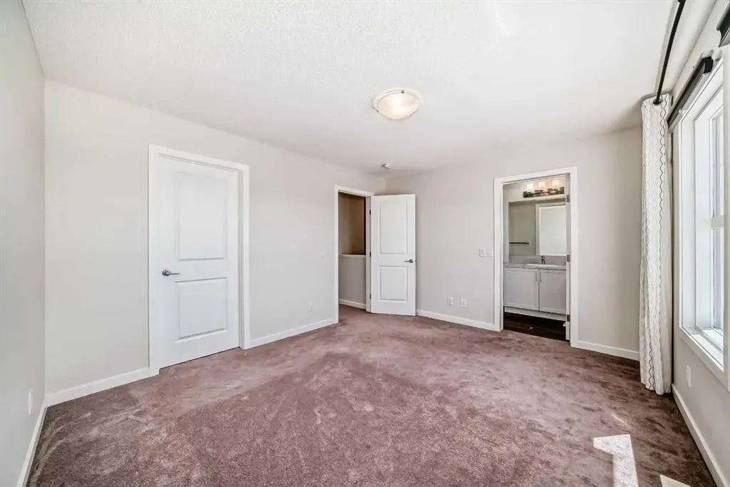 80 Magnolia Way SE