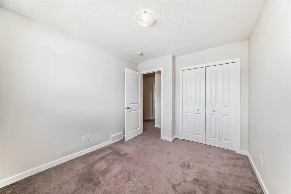 80 Magnolia Way SE