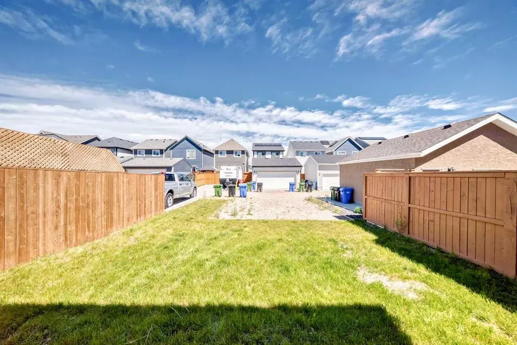 80 Magnolia Way SE