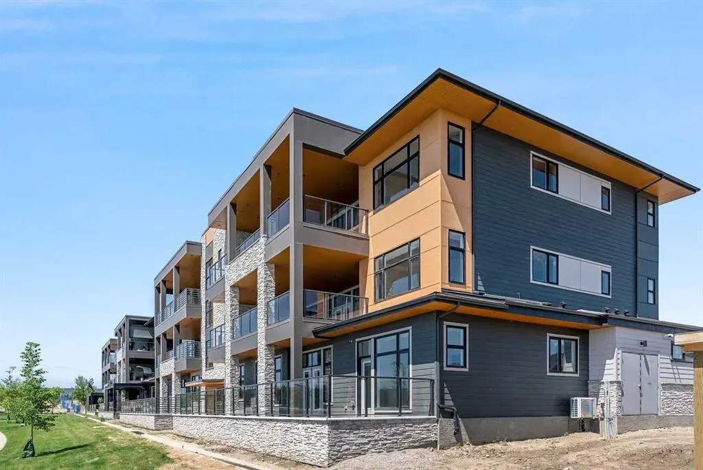 180 Marina Cove SE, #101