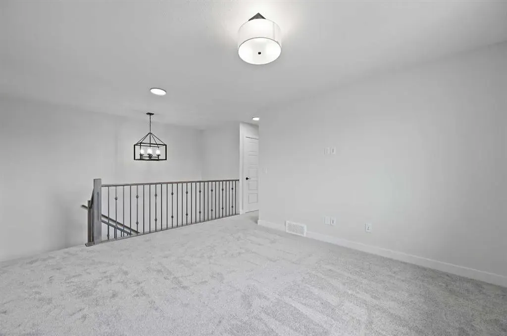 564 Baywater Manor SW