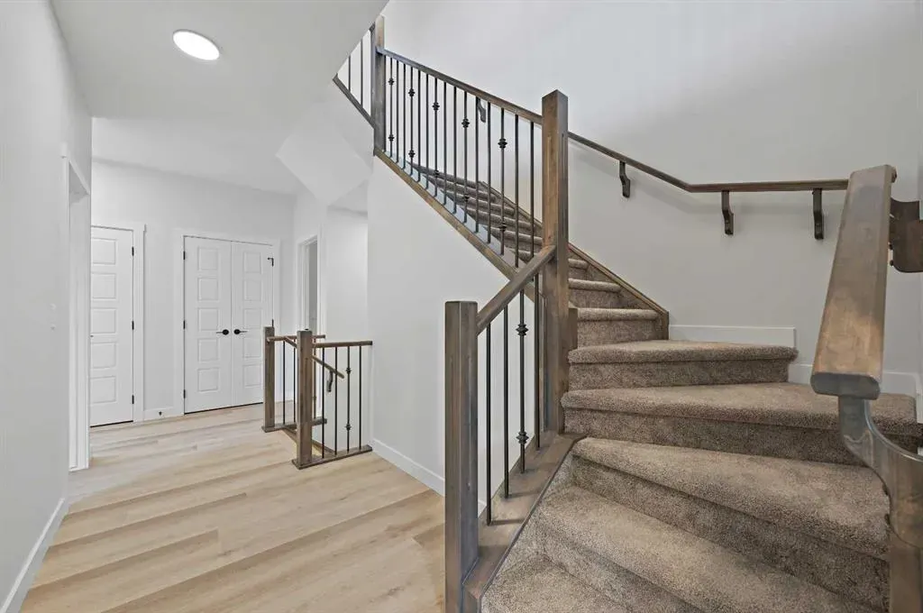 564 Baywater Manor SW