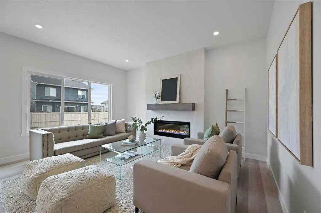 564 Baywater Manor SW