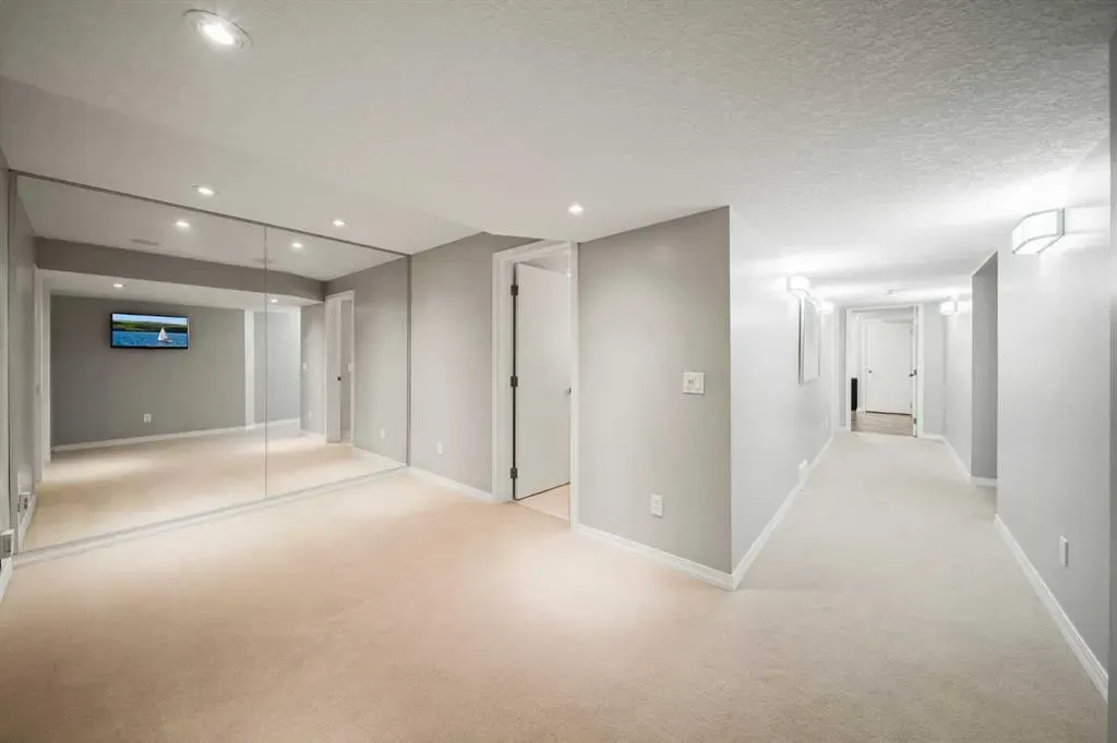 159 Malibou Road SW