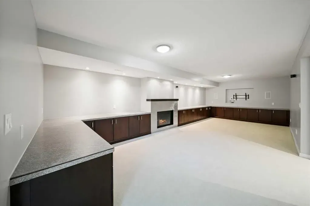 159 Malibou Road SW