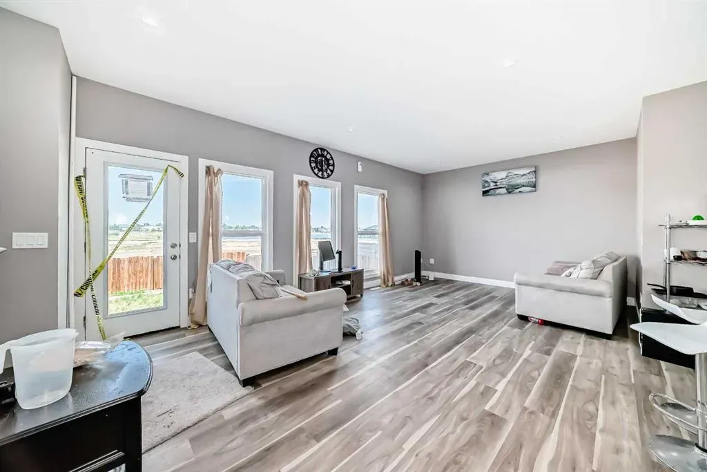 1242 Westmount Drive