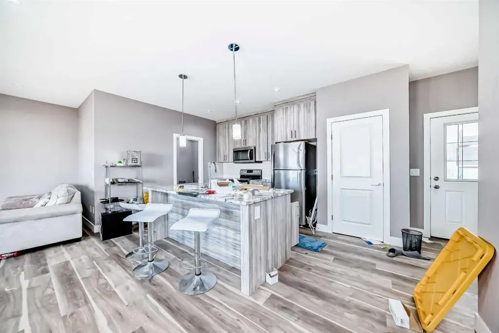 1242 Westmount Drive