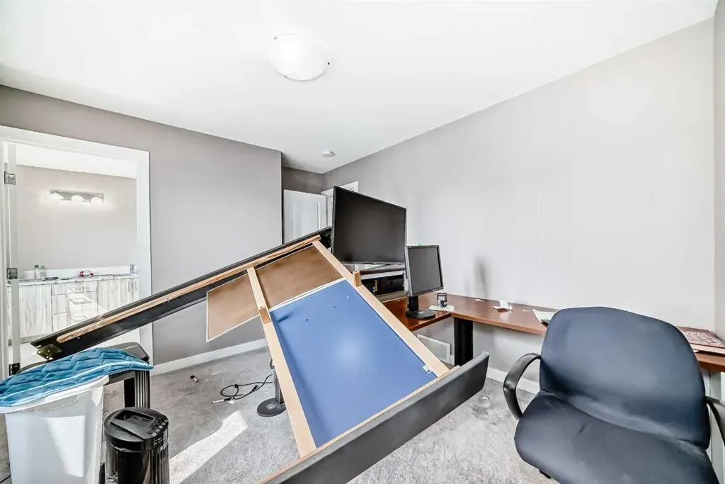 1242 Westmount Drive