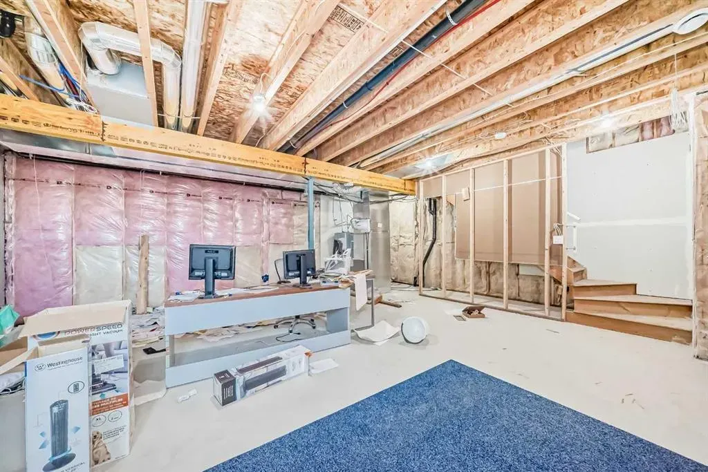 1242 Westmount Drive