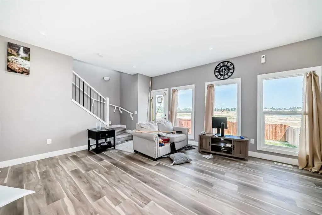 1242 Westmount Drive