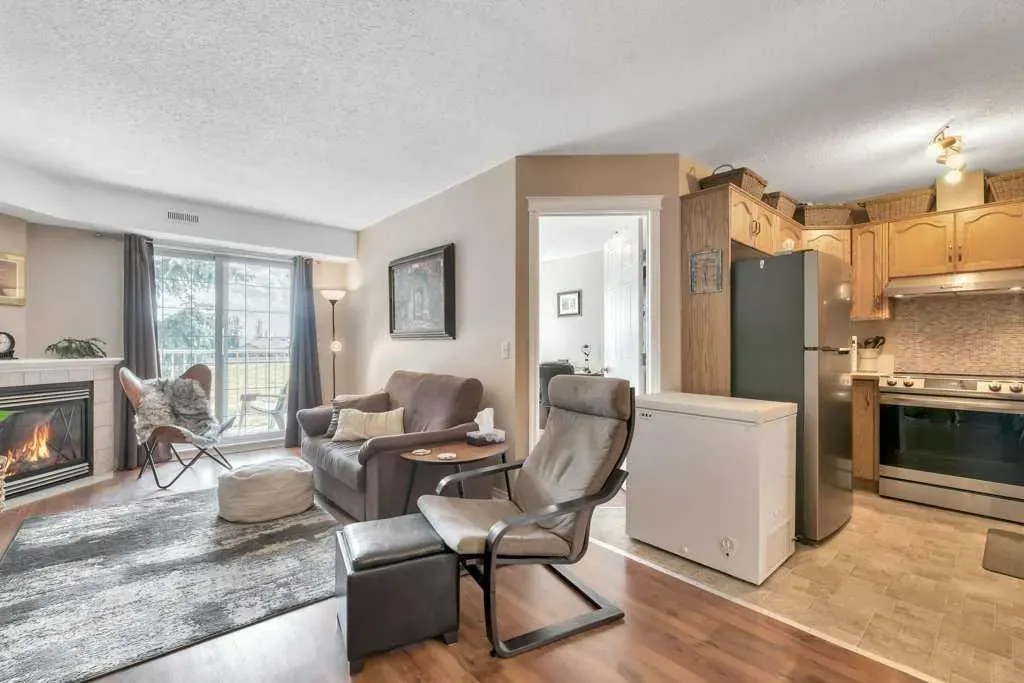 103 Strathaven Drive, #123