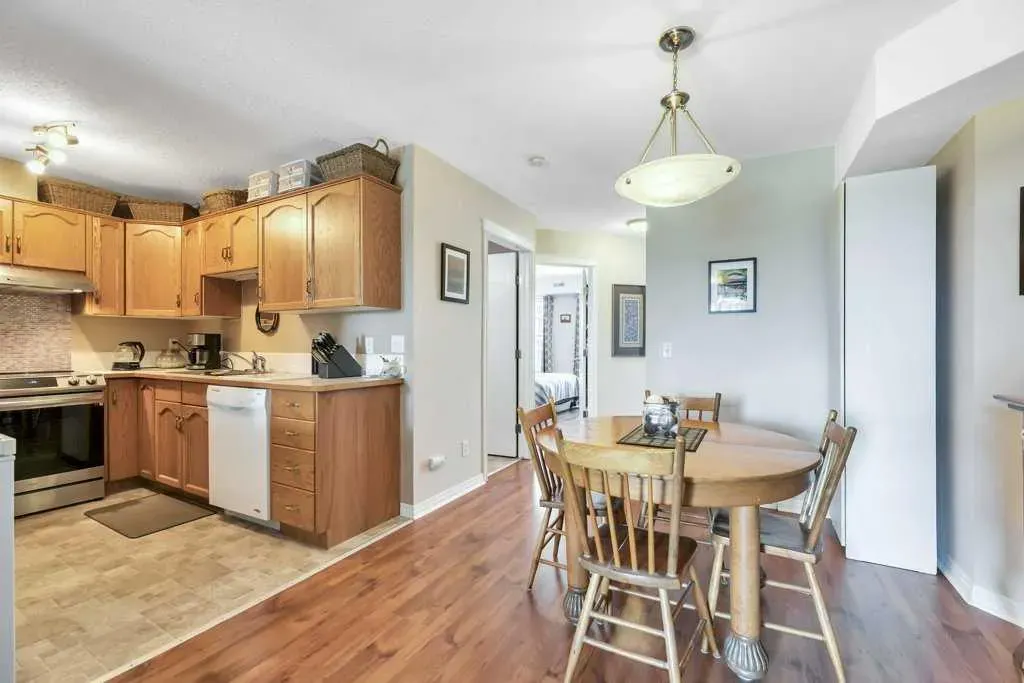 103 Strathaven Drive, #123