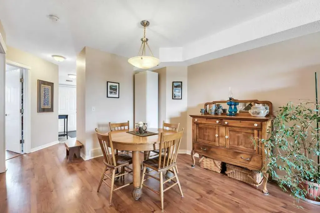 103 Strathaven Drive, #123