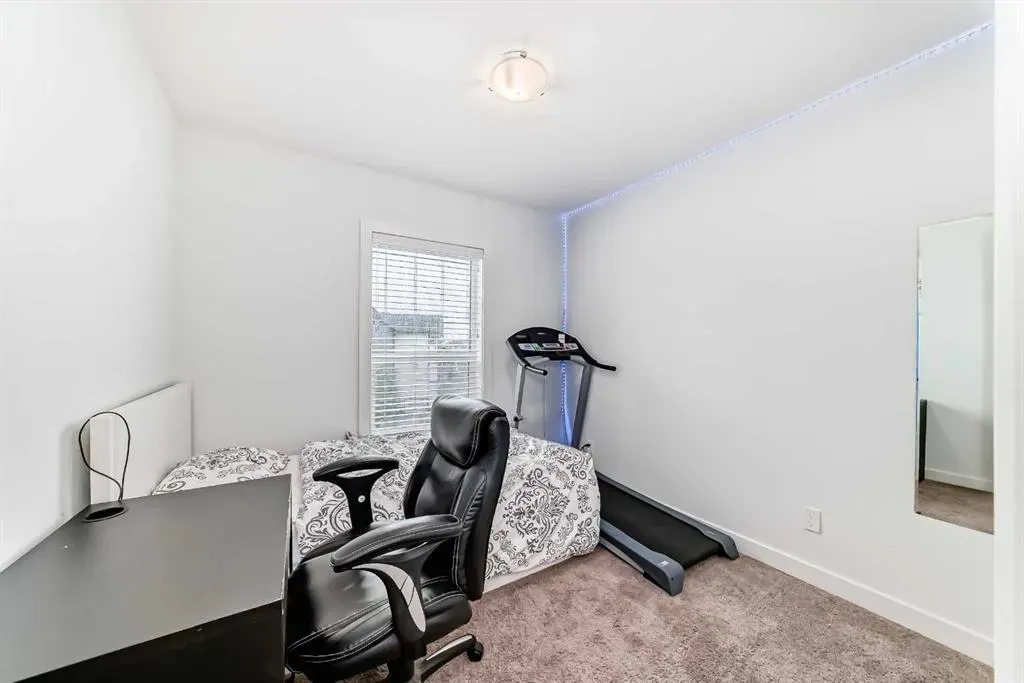 116 Evanscrest Manor NW